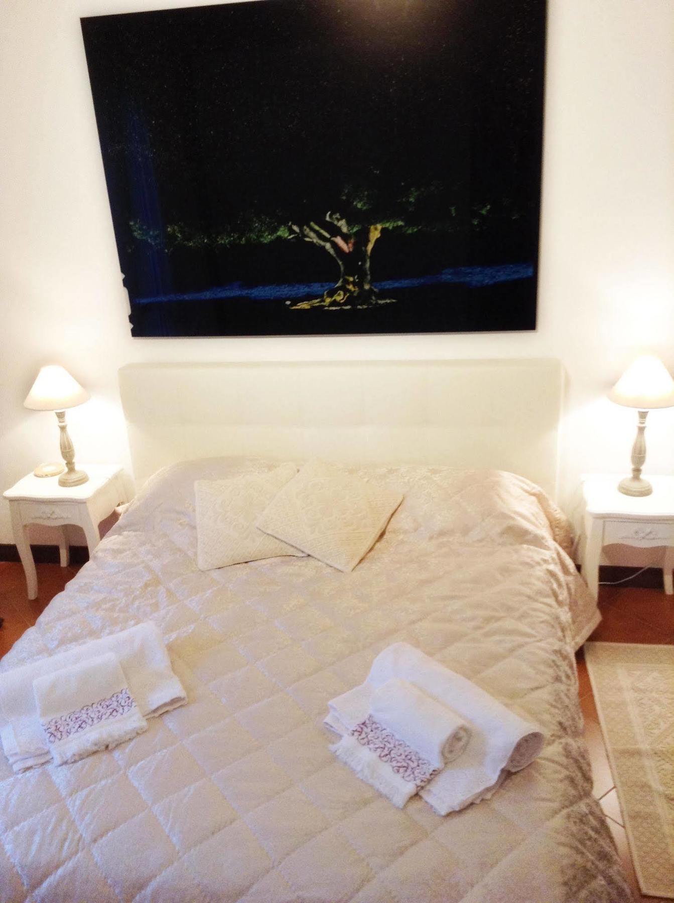 Air Of Art Apartment Bologna Ngoại thất bức ảnh