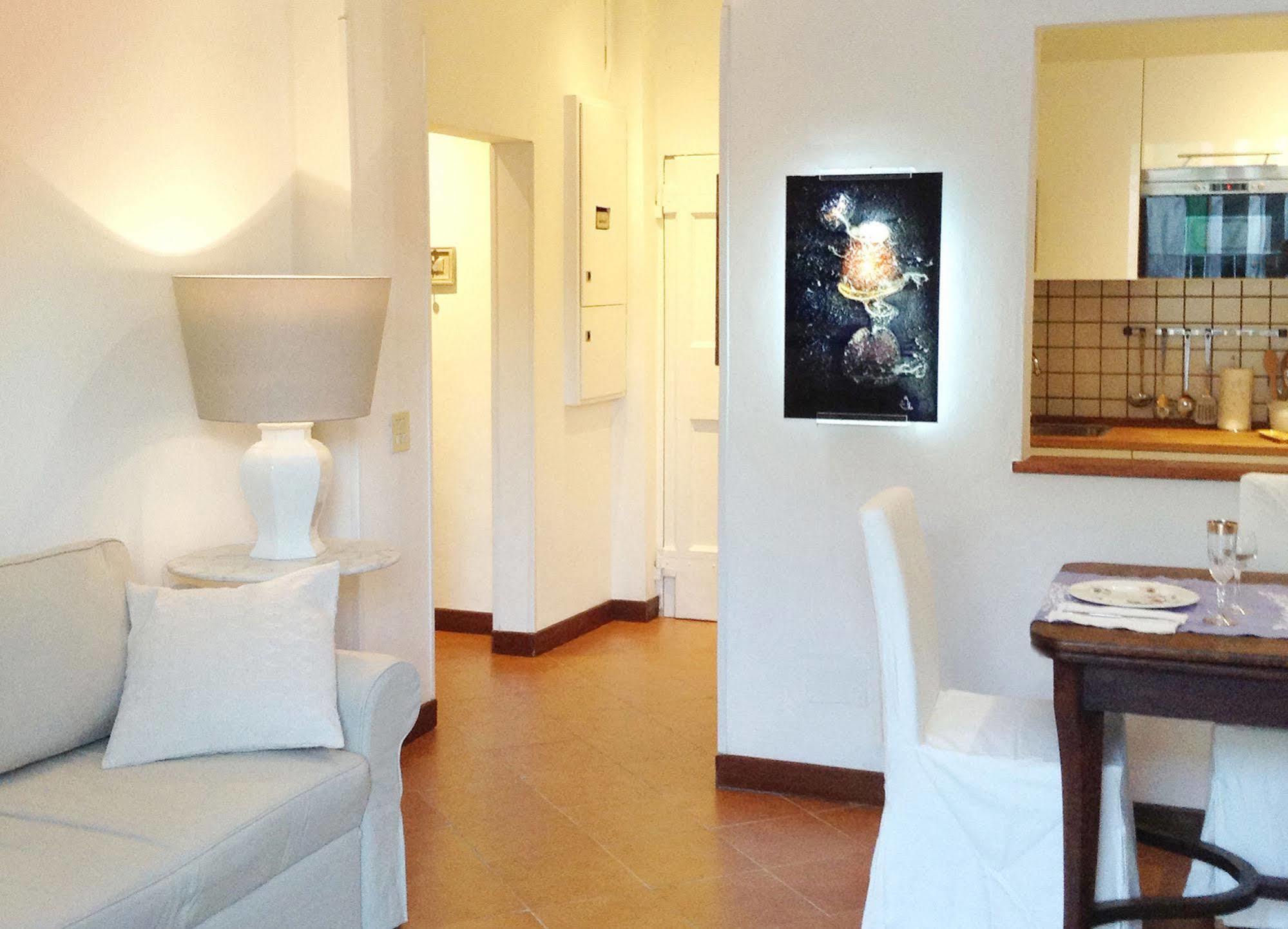 Air Of Art Apartment Bologna Ngoại thất bức ảnh